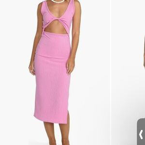 Billa Bong Take A Look Ribbed Vonvertible Dress. Elegant Pink Cut-Out Dress